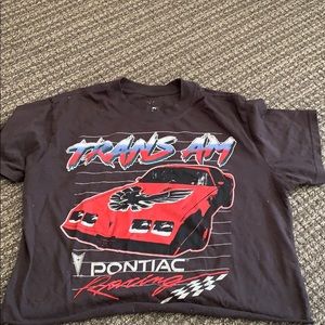 CUTEST GRAPHIC CROP TOP!